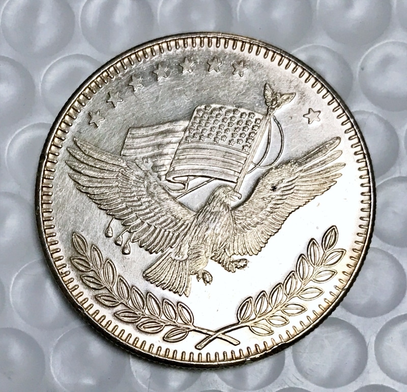 Vintage 1 oz .999 Eagle Silver Trade unit - Collectible Investors